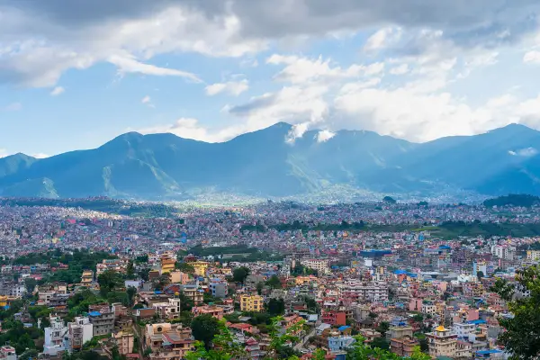 Pracownicy z Nepalu na polskim rynku pracy – kierunek o jasno określonym profilu